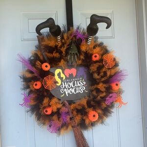 Meet your Posher, Trinity